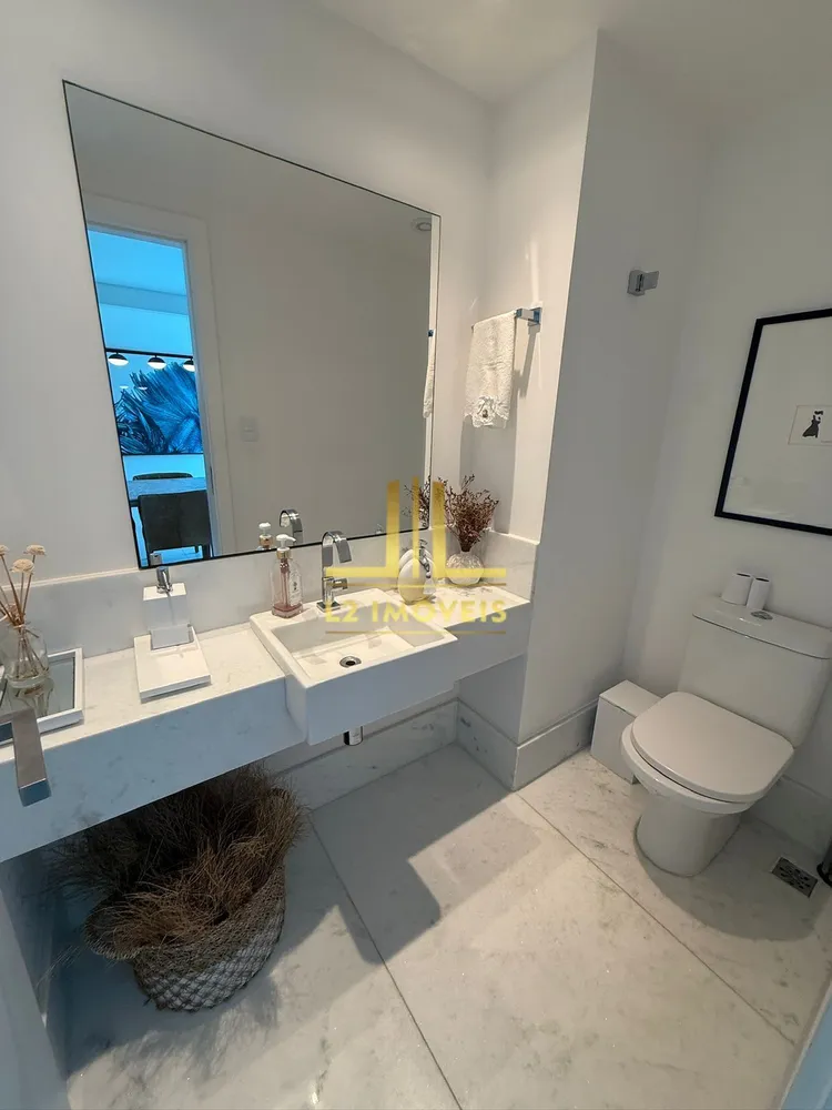 Apartamento, 3 quartos, 210 m² - Foto 2