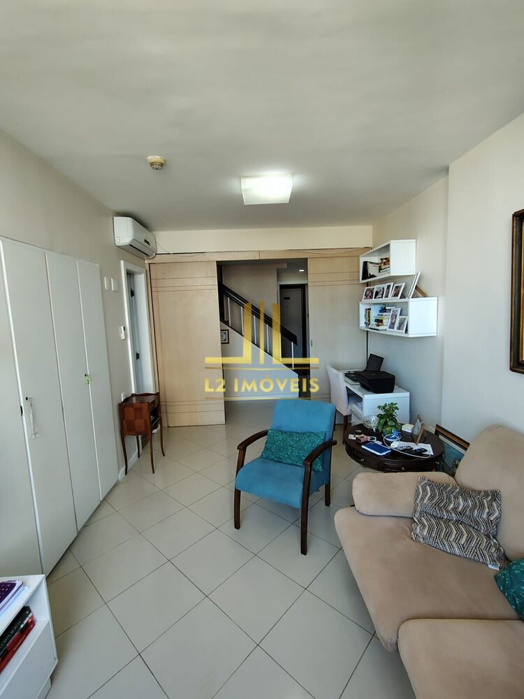 Cobertura à venda com 2 quartos, 125m² - Foto 3