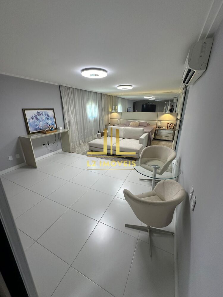 Casa, 5 quartos, 1370 m² - Foto 1