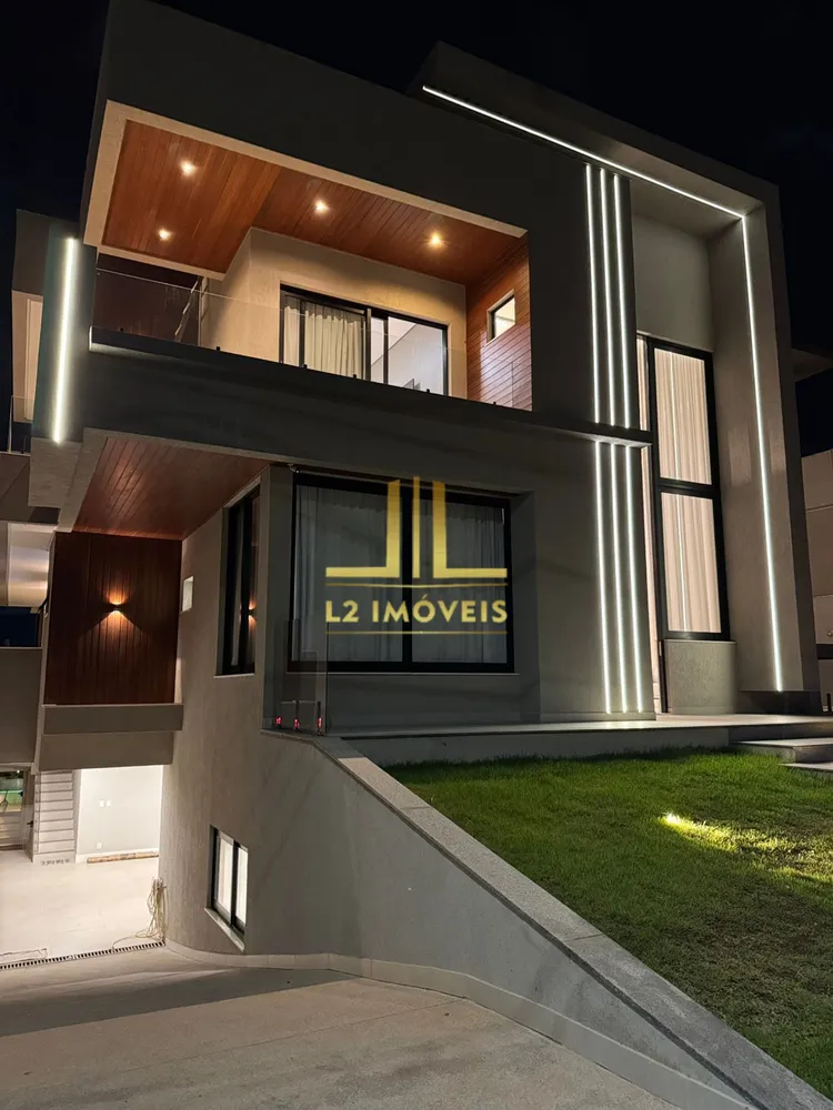 Casa, 4 quartos, 580 m² - Foto 1