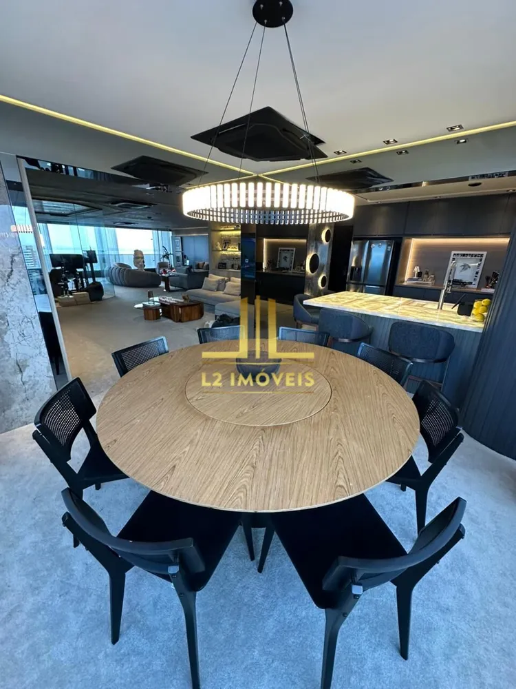 Apartamento, 3 quartos, 305 m² - Foto 1