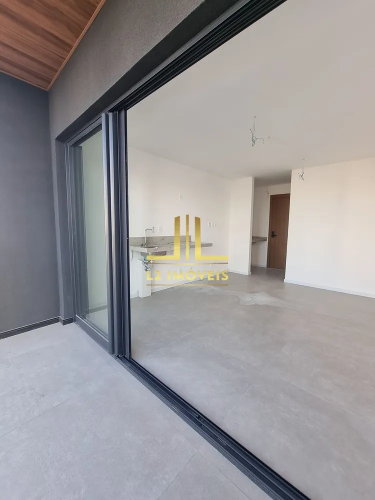 Apartamento, 1 quarto, 27 m² - Foto 2