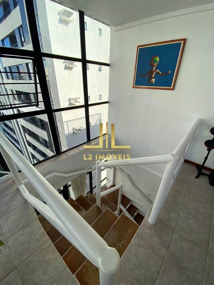 Cobertura, 3 quartos, 270 m² - Foto 2