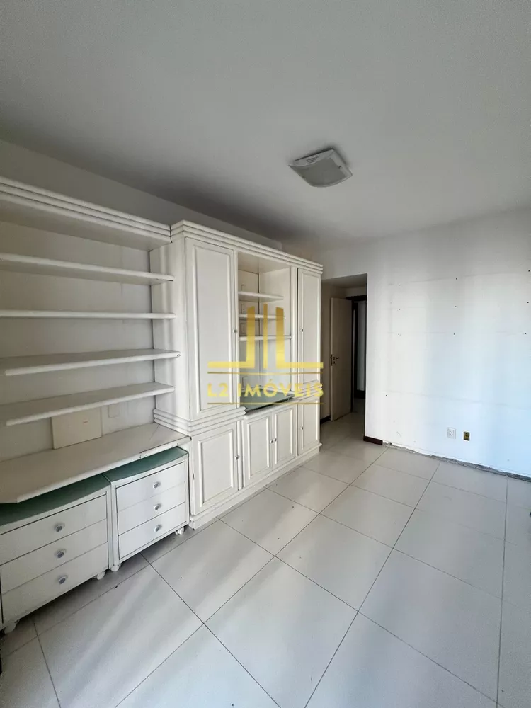 Apartamento à venda com 3 quartos, 128m² - Foto 8