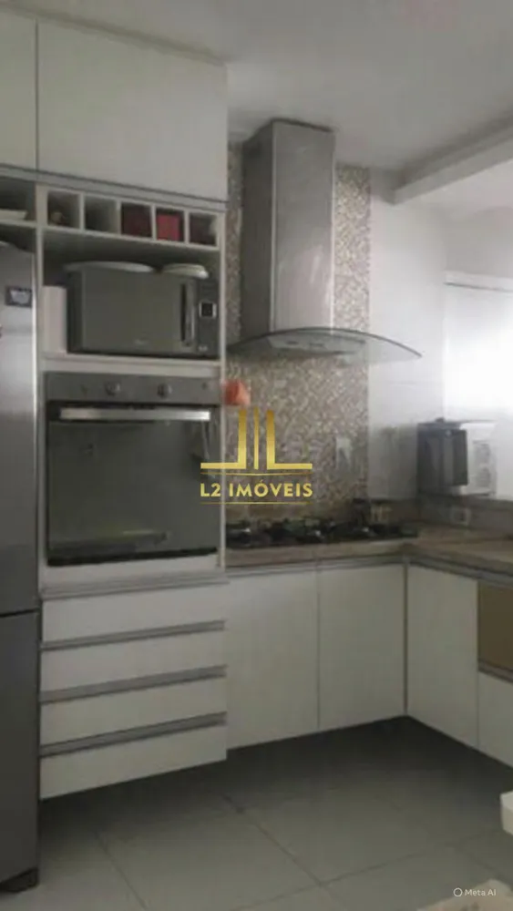 Apartamento, 3 quartos, 140 m² - Foto 1