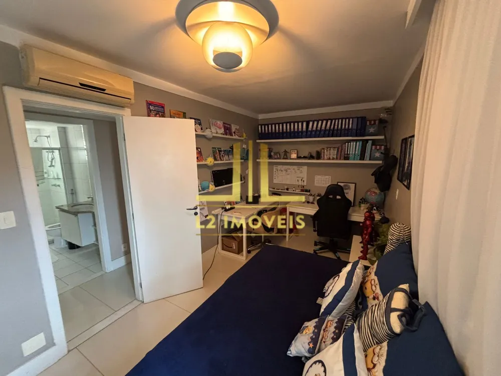 Apartamento, 3 quartos, 132 m² - Foto 1