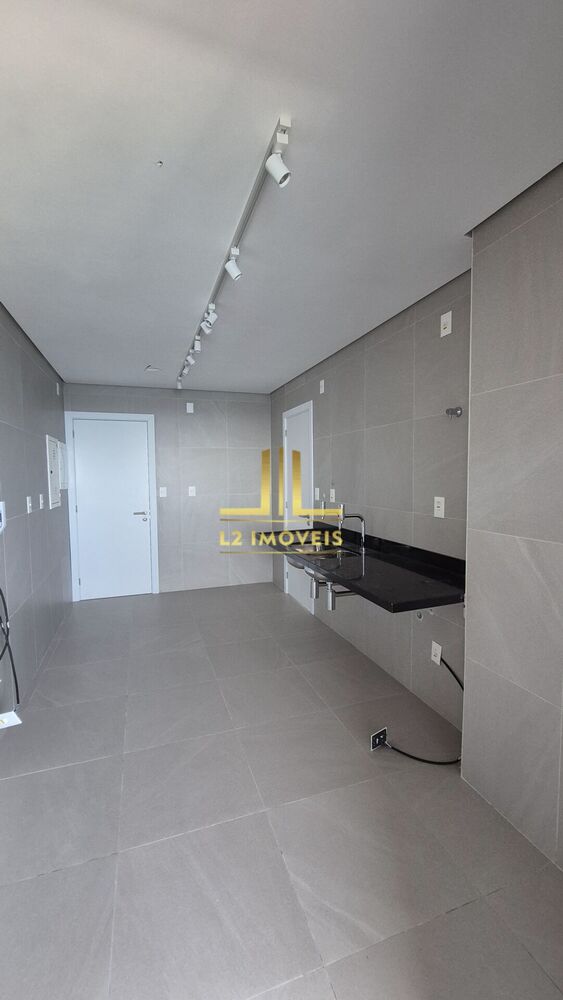 Apartamento, 4 quartos, 209 m² - Foto 5