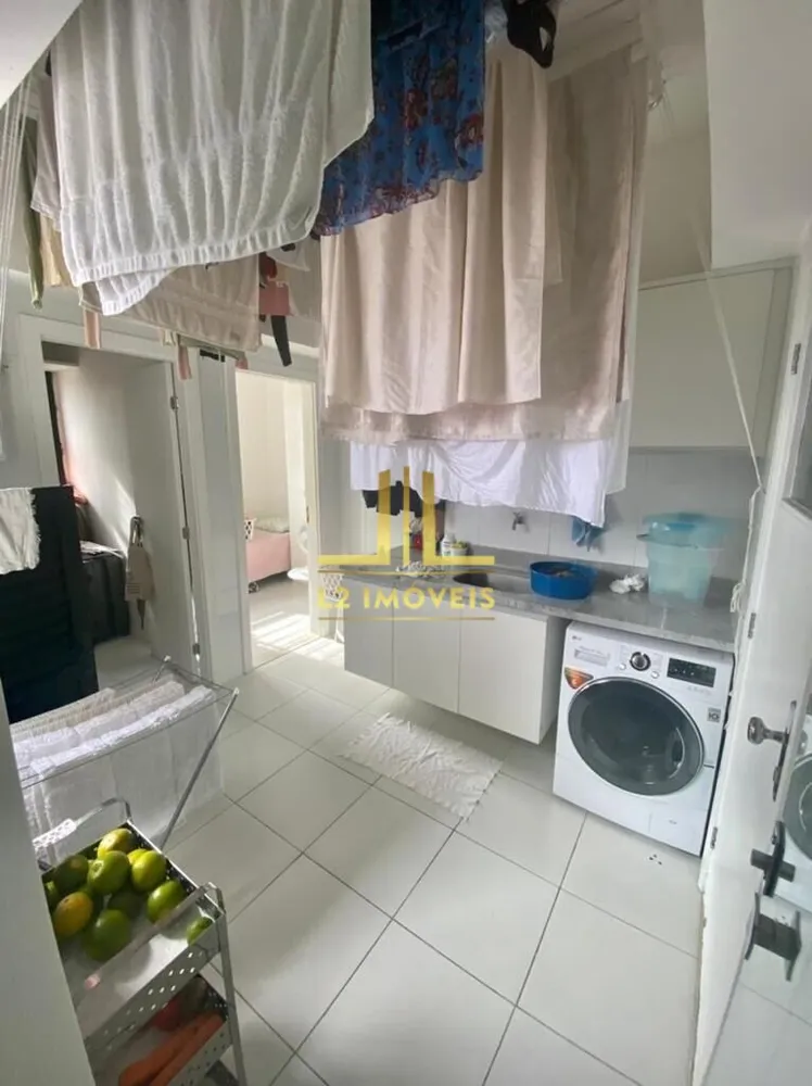 Apartamento, 4 quartos, 275 m² - Foto 2