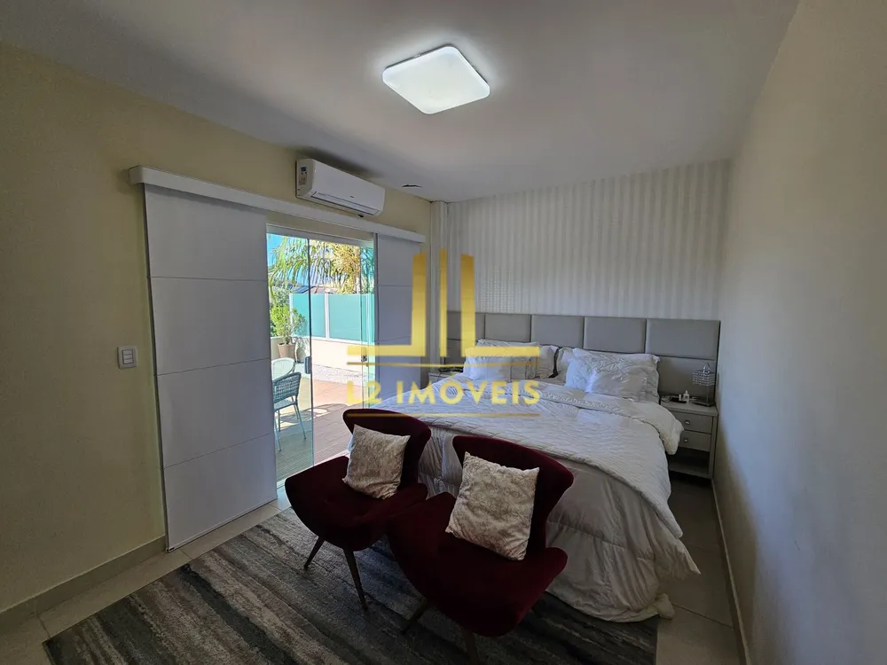 Casa, 4 quartos, 242 m² - Foto 11