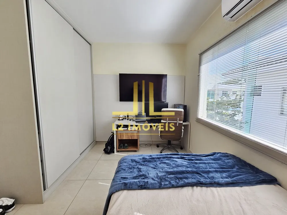 Casa, 4 quartos, 242 m² - Foto 12
