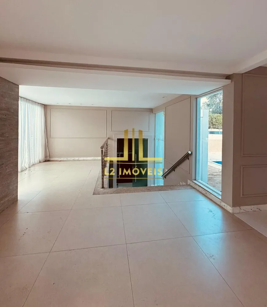 Casa, 5 quartos, 1400 m² - Foto 1