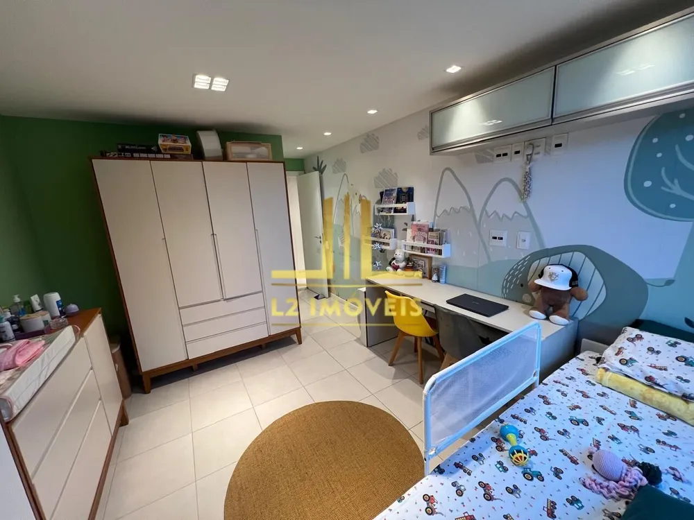 Casa, 4 quartos, 177 m² - Foto 1