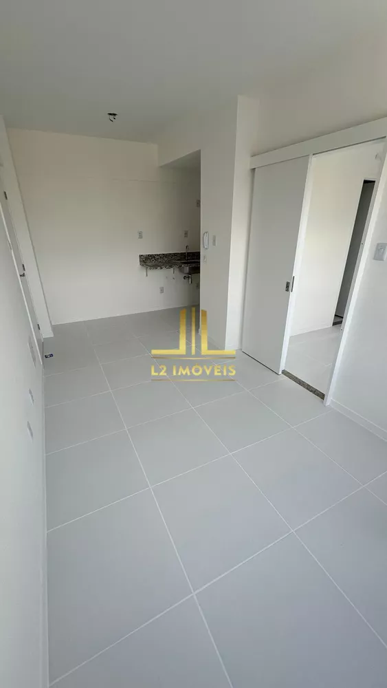 Apartamento à venda com 1 quarto, 28m² - Foto 3