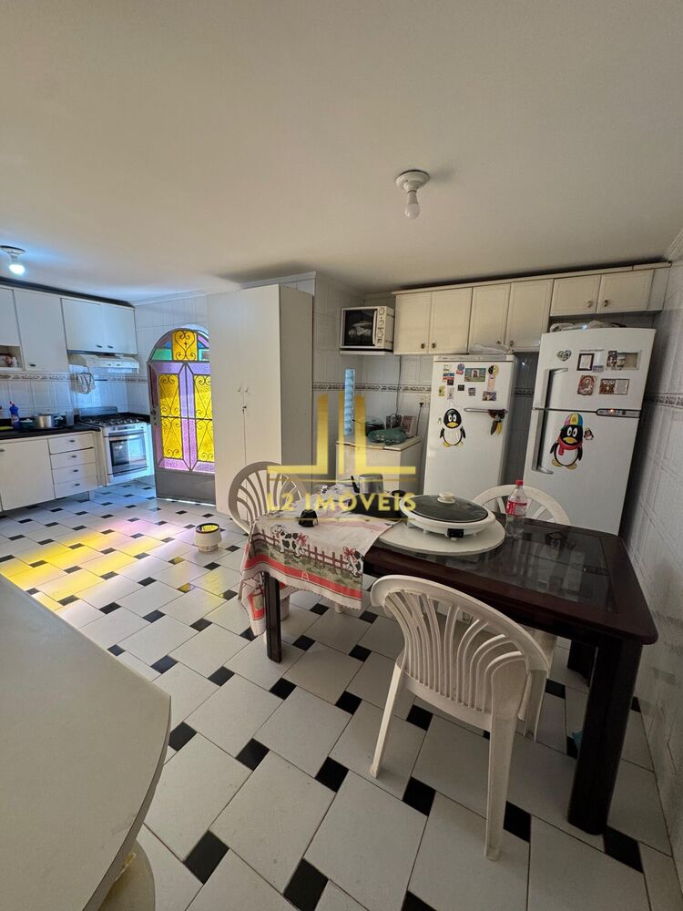 Casa, 7 quartos, 200 m² - Foto 9