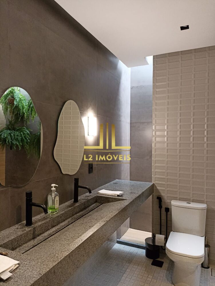 Casa à venda com 4 quartos, 350m² - Foto 4