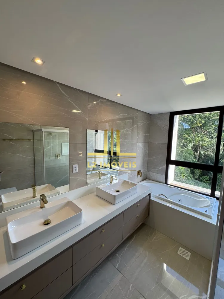 Casa, 4 quartos, 335 m² - Foto 14