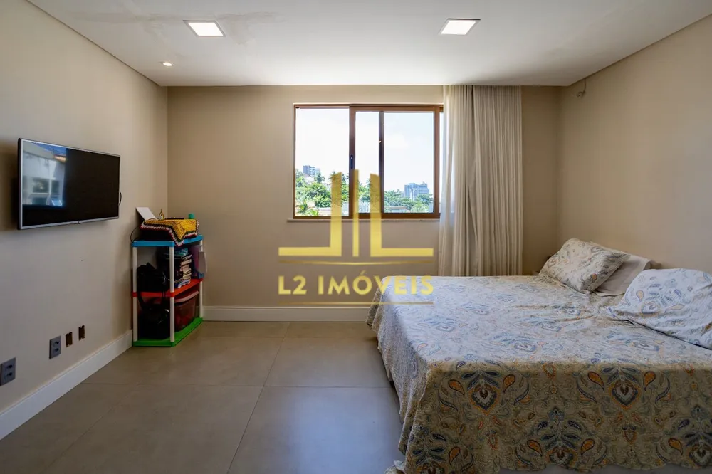Casa, 4 quartos, 380 m² - Foto 1