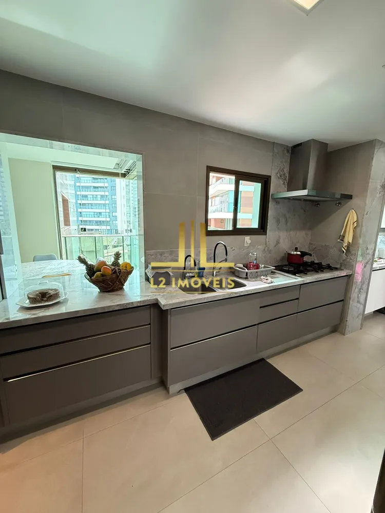 Apartamento, 3 quartos, 243 m² - Foto 3