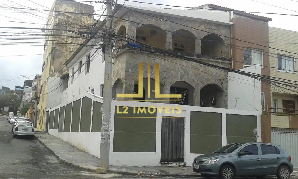 Casa, 4 quartos, 178 m² - Foto 1