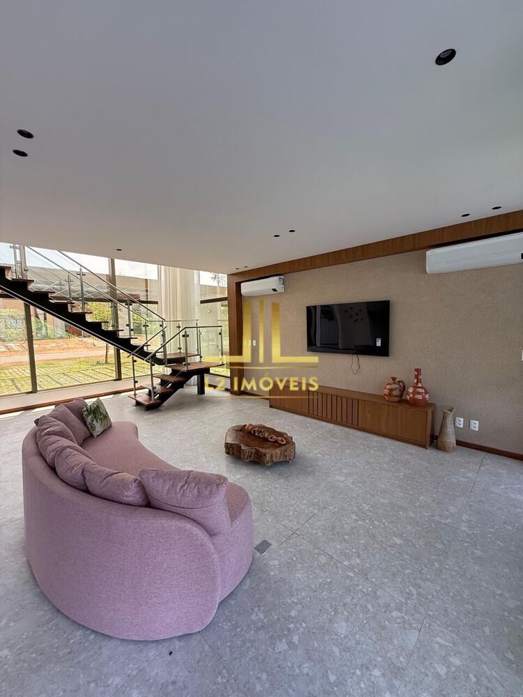 Casa à venda com 5 quartos, 360m² - Foto 1