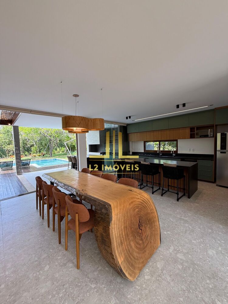 Casa à venda com 5 quartos, 360m² - Foto 4