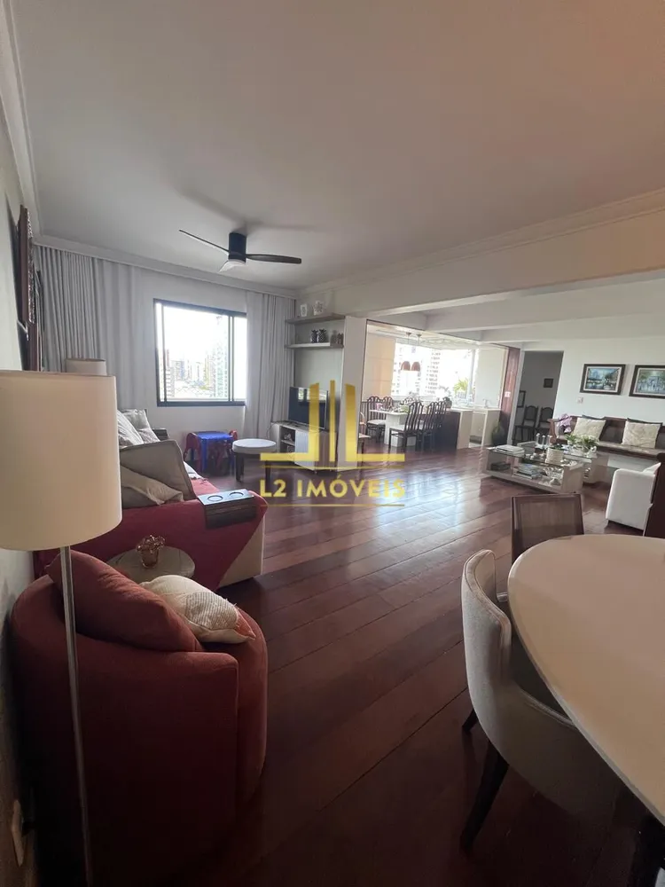 Apartamento, 4 quartos, 198 m² - Foto 1