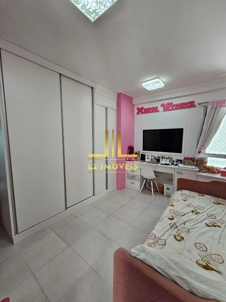 Apartamento, 3 quartos, 130 m² - Foto 2