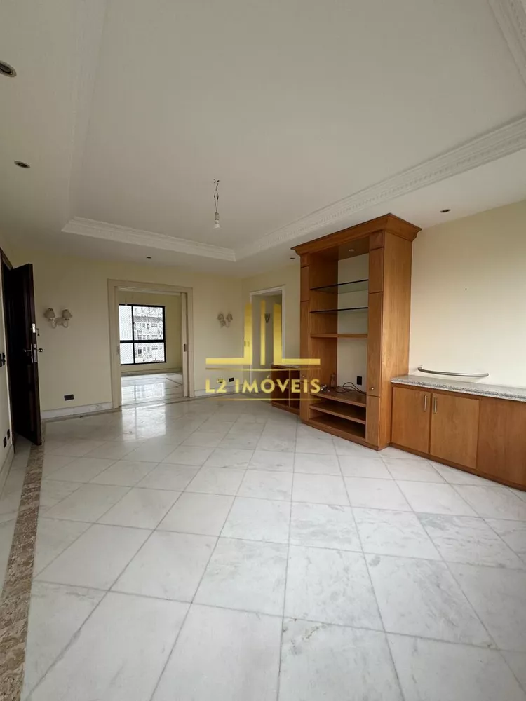 Apartamento à venda com 4 quartos, 156m² - Foto 1