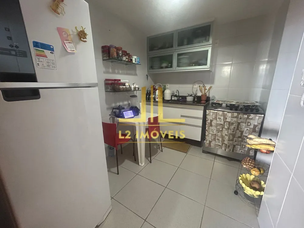 Cobertura, 3 quartos, 249 m² - Foto 2