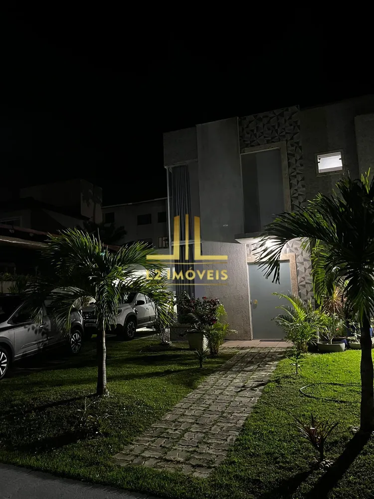 Casa, 4 quartos, 198 m² - Foto 1