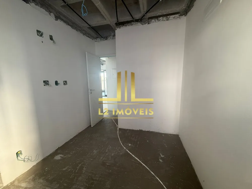 Apartamento, 3 quartos, 130 m² - Foto 2