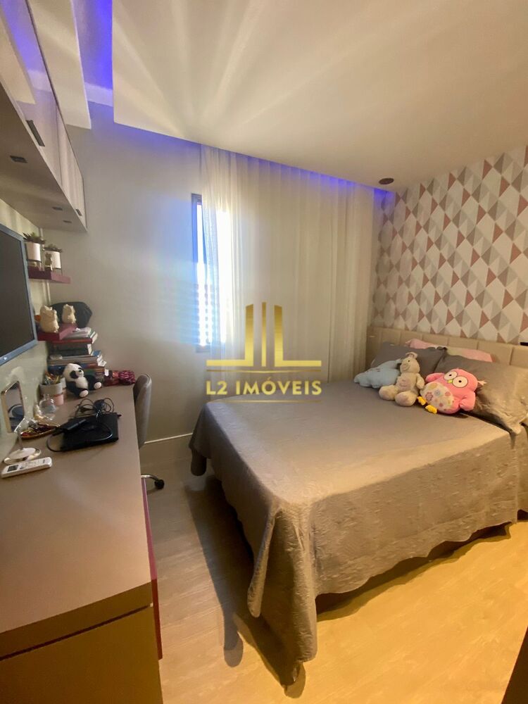 Cobertura, 3 quartos, 205 m² - Foto 1