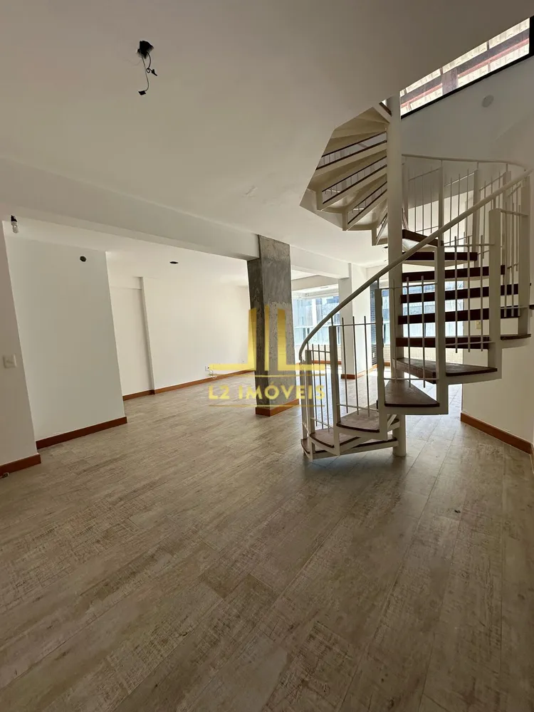 Cobertura, 2 quartos, 178 m² - Foto 1