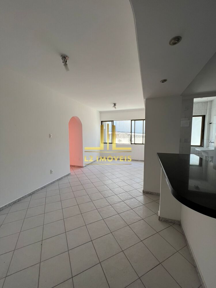 Apartamento à venda com 2 quartos, 73m² - Foto 2