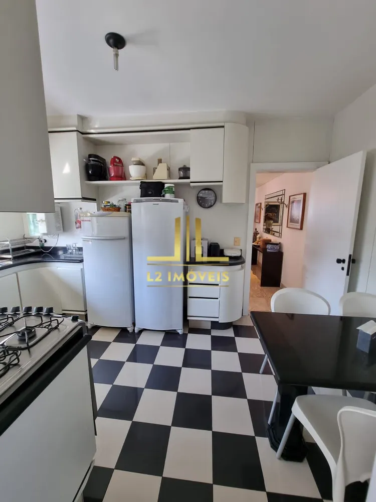 Apartamento, 3 quartos, 220 m² - Foto 10