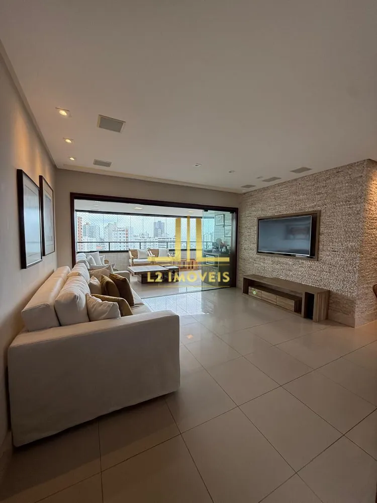 Apartamento, 3 quartos, 143 m² - Foto 1