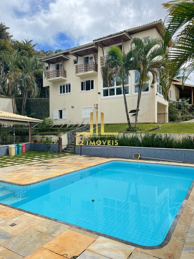 Casa à venda com 6 quartos, 478m² - Foto 1