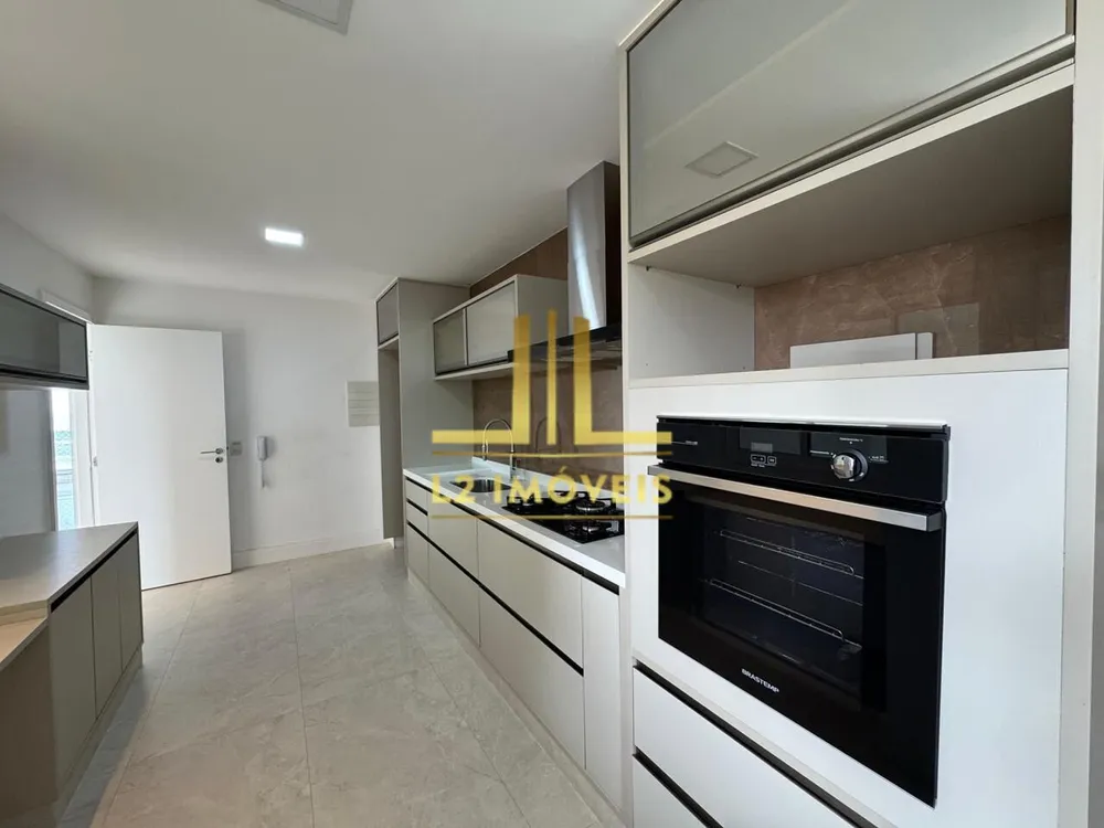 Apartamento, 3 quartos, 200 m² - Foto 5
