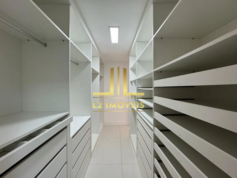 Apartamento, 3 quartos, 200 m² - Foto 4