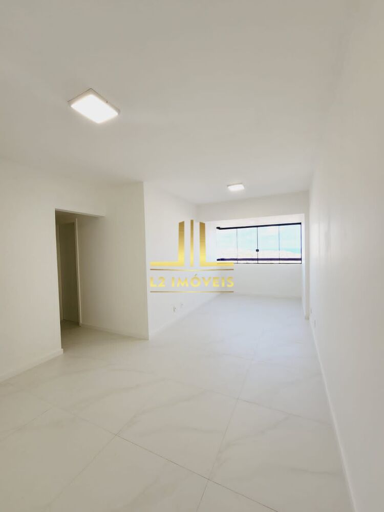 Apartamento à venda com 3 quartos, 86m² - Foto 3