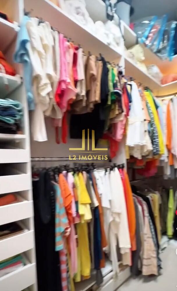Apartamento à venda com 3 quartos, 276m² - Foto 15