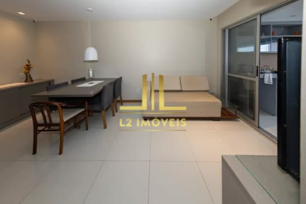 Apartamento à venda com 2 quartos, 76m² - Foto 4