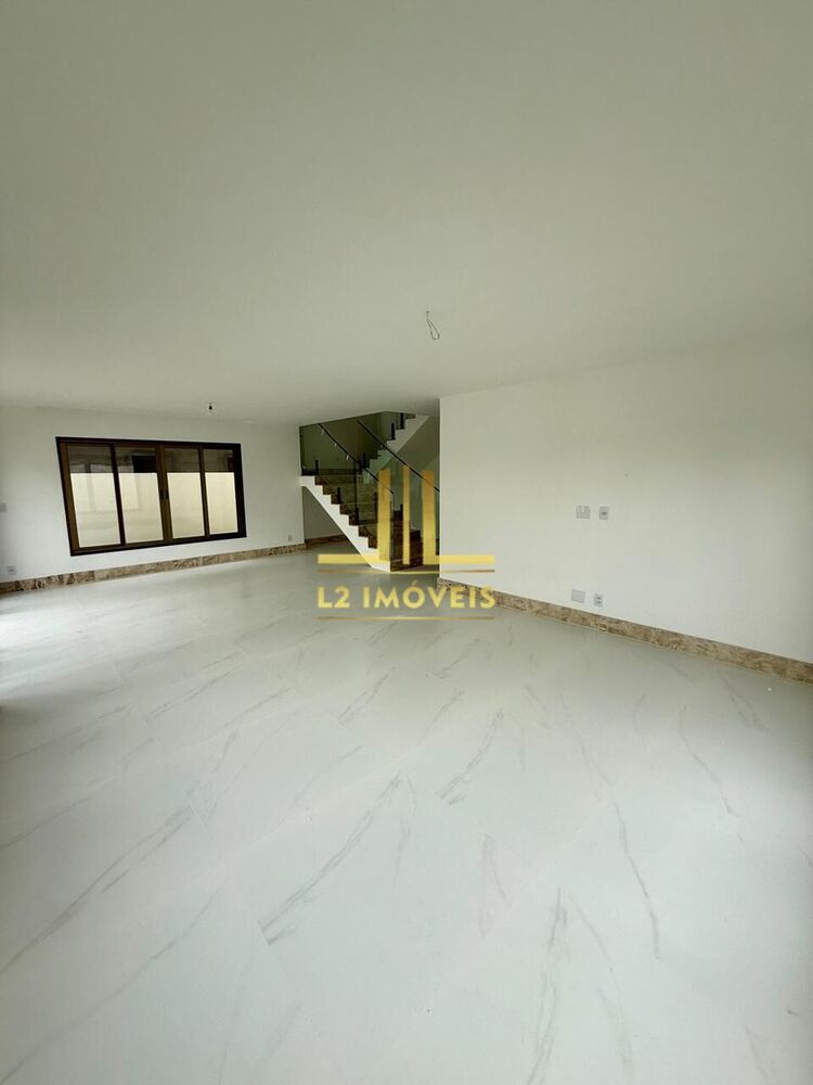 Casa, 5 quartos, 206 m² - Foto 2