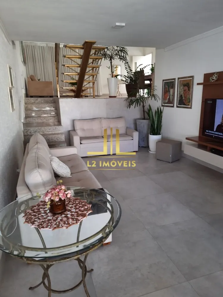 Casa, 4 quartos, 317 m² - Foto 2