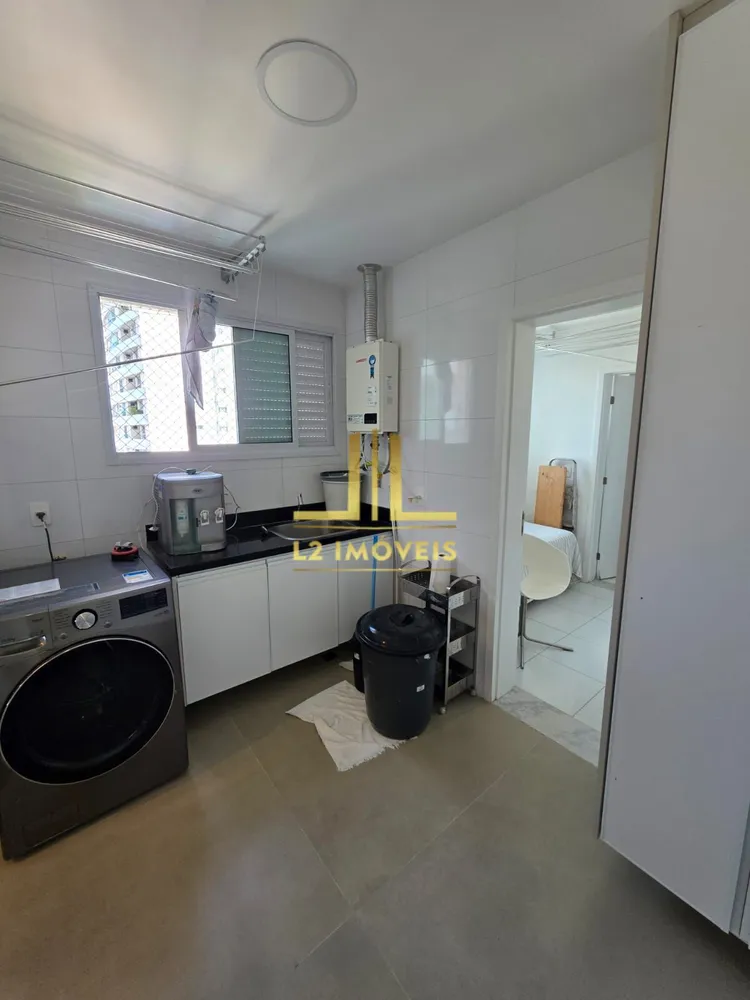 Apartamento, 4 quartos, 205 m² - Foto 2