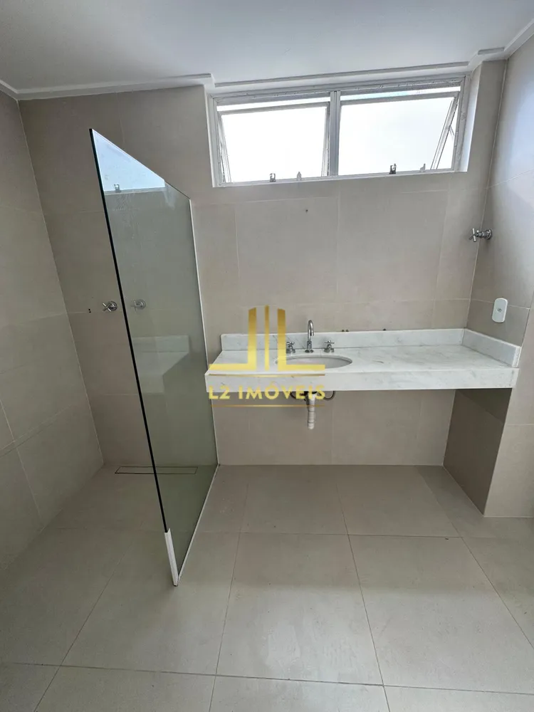 Apartamento, 3 quartos, 249 m² - Foto 2