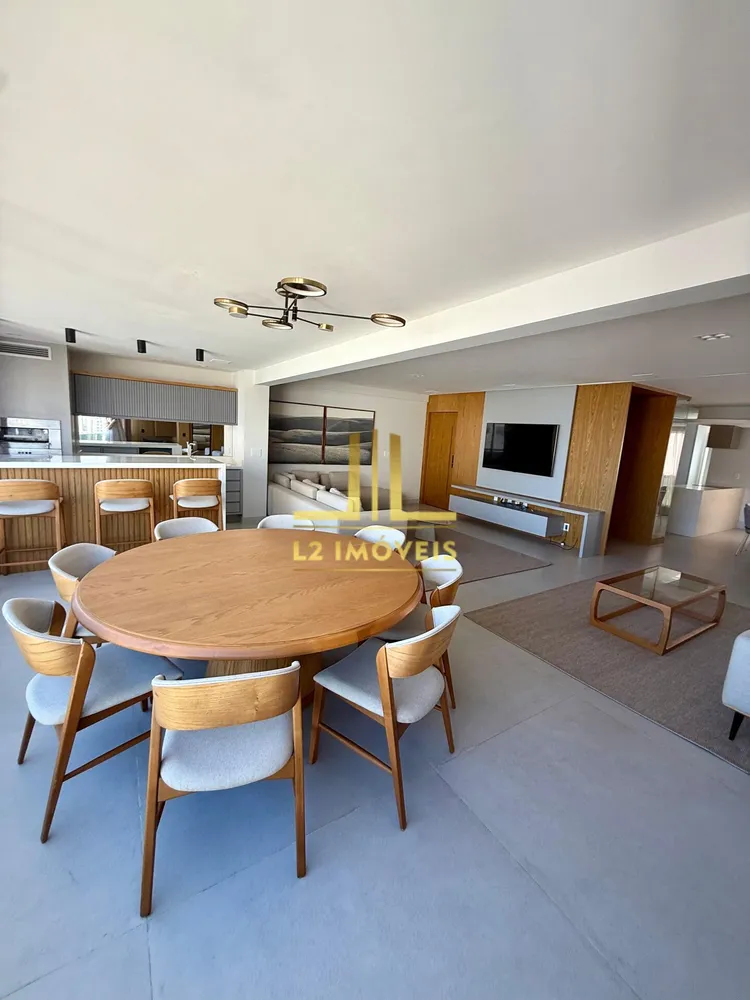 Apartamento, 4 quartos, 200 m² - Foto 1