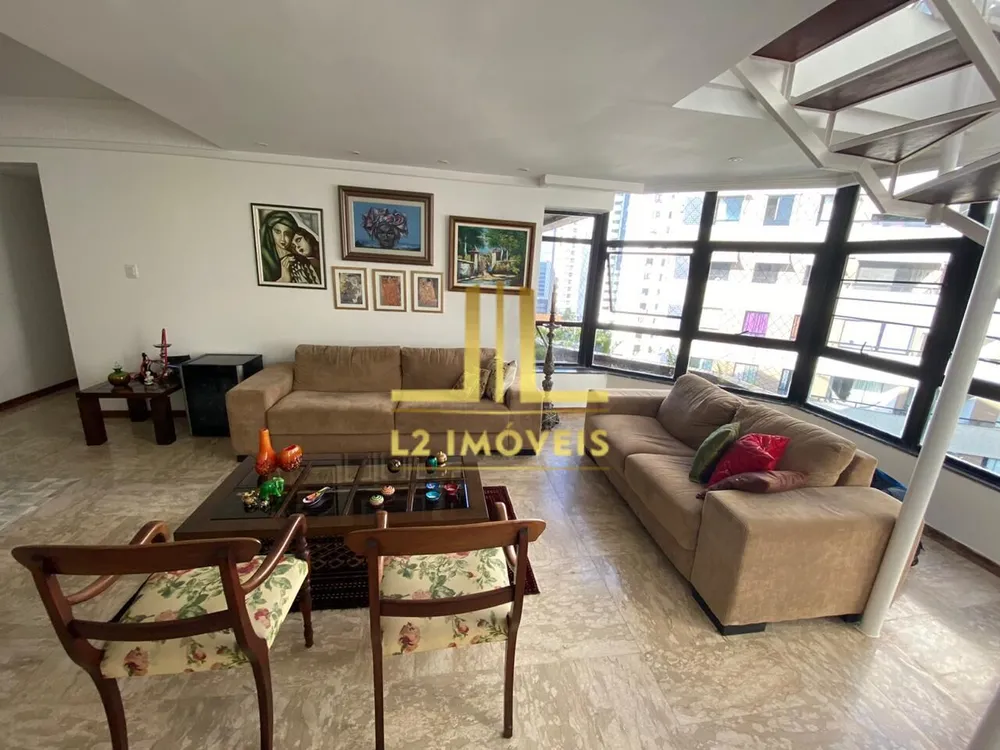 Cobertura, 3 quartos, 270 m² - Foto 1