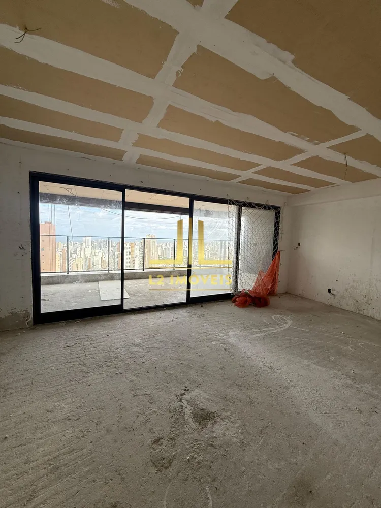Apartamento, 3 quartos, 130 m² - Foto 1
