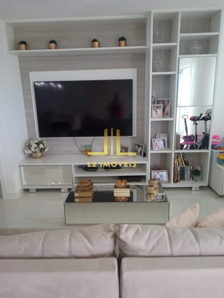 Apartamento, 3 quartos, 145 m² - Foto 2